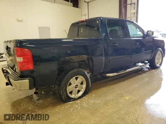✅ 2007 Chevrolet Silverado 1500 LTZ • VIN: 2GCEC13J371627443 • Lot: 85050444. Listed on Copart with 235,068 mi. Free auction sales archive from the USA and detailed vehicle history report at DreamBid. Image 3.