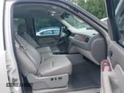 ✅ 2011 Chevrolet Silverado 1500 LTZ • VIN: 3GCPKTE35BG318496 • Lot: 42763809. Wystawiony na IAAI z przebiegiem 135 344 mil. Bezpłatny archiwum sprzedaży aukcyjnych z USA i szczegółowy raport historii pojazdu na DreamBid. Zdjęcie 5.