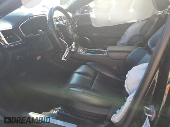 ✅ 2019 Lincoln Continental Standard • VIN: 1LN6L9PK4K5607095 • Lot: 59131744. Listed on Copart with 112,496 mi. Free auction sales archive from the USA and detailed vehicle history report at DreamBid. Image 7.