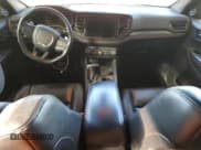 ✅ 2024 Dodge Durango GT Plus • VIN: 1C4RDJDG1RC157153 • Lot: 92370965. Wystawiony na Copart z przebiegiem 50 051 mil. Bezpłatny archiwum sprzedaży aukcyjnych z USA i szczegółowy raport historii pojazdu na DreamBid. Zdjęcie 8.