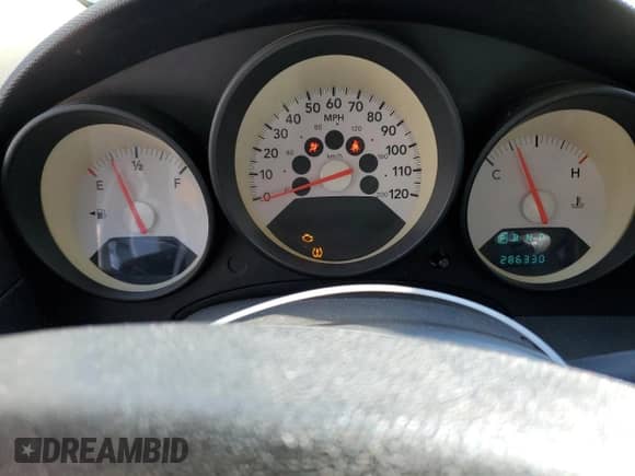 2008 Dodge Caliber SE с VIN 1B3HB28B48D672051, выставлен на аукционе Copart как лот 76240804 с пробегом 286 330 миль миль и Списание • Salvage title. История ставок и продаж доступна на DreamBid. Изображение 9.