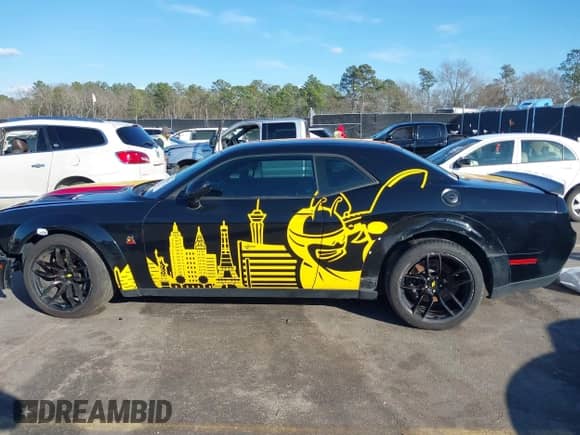 ✅ 2020 Dodge Challenger R/T Scat Pack • VIN: 2C3CDZFJ9LH236091 • Lot: 41156760. Wystawiony na IAAI z przebiegiem 56 941 mil. Bezpłatny archiwum sprzedaży aukcyjnych z USA i szczegółowy raport historii pojazdu na DreamBid. Zdjęcie 15.