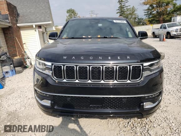 ✅ 2024 Jeep Wagoneer • VIN: 1C4SJVAP1RS197177 • Lot: 81115895. Listed on Copart with 13,905 mi. Free auction sales archive from the USA and detailed vehicle history report at DreamBid. Image 5.