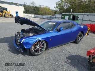 ✅ 2018 Dodge Challenger R/T Scat Pack • VIN: 2C3CDZFJ9JH279567 • Lot: 85705885. Wystawiony na Copart z przebiegiem 29 708 mil. Bezpłatny archiwum sprzedaży aukcyjnych z USA i szczegółowy raport historii pojazdu na DreamBid. Zdjęcie 1.
