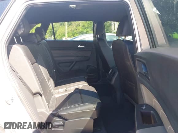 ✅ 2023 Volkswagen Atlas SE • VIN: 1V2LC2CA9PC212519 • Lot: 42177771. Listed on IAAI with 58,505 mi. Free auction sales archive from the USA and detailed vehicle history report at DreamBid. Image 8.