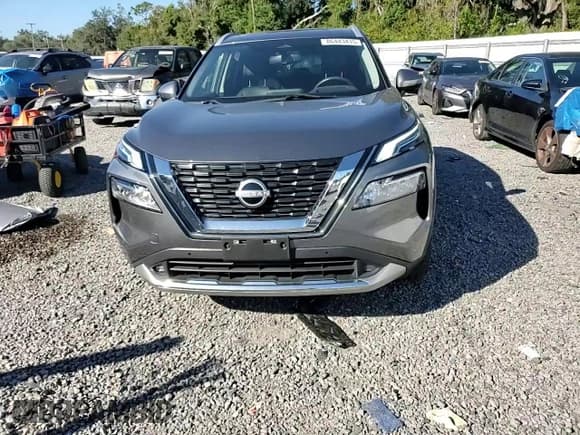 ✅ 2022 Nissan Rogue Platinum • VIN: JN8BT3DD5NW271174 • Lot: 86443415. Wystawiony na Copart z przebiegiem 83 931 mil. Bezpłatny archiwum sprzedaży aukcyjnych z USA i szczegółowy raport historii pojazdu na DreamBid. Zdjęcie 14.