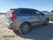 ✅ 2016 Volvo XC60 T6 Drive-E • VIN: YV449MDK8G2782327 • Lot: 87106535. Listed on Copart with 135,592 mi. Free auction sales archive from the USA and detailed vehicle history report at DreamBid. Image 3.