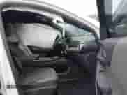 2025 Chevrolet Equinox FWD LT с VIN 3GNAXHEG0SL304222, выставлен на аукционе IAAI как лот 42212235 с пробегом Не указан миль и . История ставок и продаж доступна на DreamBid. Изображение 5.