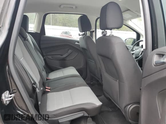 ✅ 2014 Ford C-Max SE • VIN: 1FADP5AU6EL505855 • Lot: 89625155. Wystawiony na Copart z przebiegiem 122 871 mil. Bezpłatny archiwum sprzedaży aukcyjnych z USA i szczegółowy raport historii pojazdu na DreamBid. Zdjęcie 10.