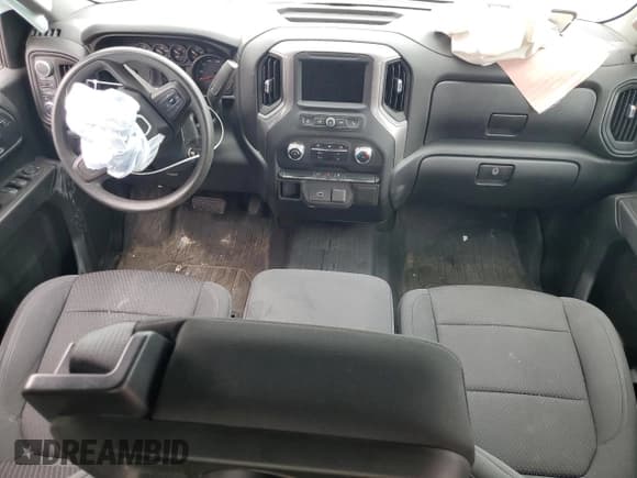 ✅ 2020 GMC Sierra 1500 • VIN: 1GTR9AEF0LZ202661 • Лот: 59924055. Опубликован ранее на Copart с пробегом Не указан. Бесплатный доступ к архиву аукционных продаж из США и подробный отчёт об истории автомобиля на DreamBid. Изображение 8.