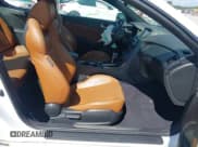 ✅ 2016 Hyundai Genesis Coupe Ultimate • VIN: KMHHU6KJ3GU132491 • Lot: 43395523. Wystawiony na IAAI z przebiegiem 74 543 mil. Bezpłatny archiwum sprzedaży aukcyjnych z USA i szczegółowy raport historii pojazdu na DreamBid. Zdjęcie 5.