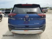 ✅ 2022 Nissan Rogue Platinum • VIN: JN8BT3DC2NW119716 • Lot: 52429455. Wystawiony na Copart z przebiegiem 35 040 mil. Bezpłatny archiwum sprzedaży aukcyjnych z USA i szczegółowy raport historii pojazdu na DreamBid. Zdjęcie 6.