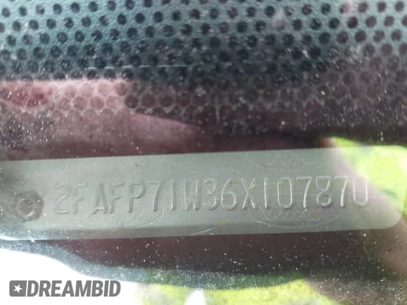 ✅ 2006 Ford Police Interceptor • VIN: 2FAFP71W36X107870 • Lot: 42061587. Listed on IAAI with Not provided. Free auction sales archive from the USA and detailed vehicle history report at DreamBid. Image 9.