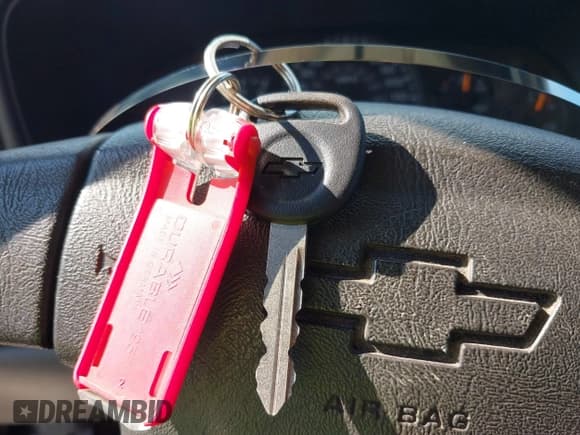 ✅ 2007 Chevrolet Silverado 1500 Work Truck • VIN: 1GCEK19V17Z153173 • Лот: 43442669. Опубликован ранее на IAAI с пробегом 86 021 миль. Бесплатный доступ к архиву аукционных продаж из США и подробный отчёт об истории автомобиля на DreamBid. Изображение 11.