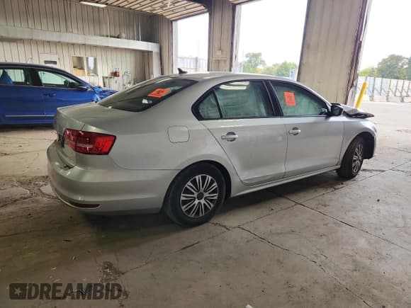 ✅ 2015 Volkswagen Jetta S • VIN: 3VW1K7AJ3FM345251 • Lot: 82599715. Listed on Copart with 91,217 mi. Free auction sales archive from the USA and detailed vehicle history report at DreamBid. Image 3.
