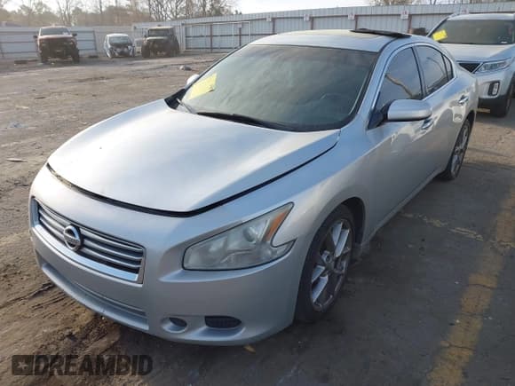 ✅ 2013 Nissan Maxima SV • VIN: 1N4AA5AP4DC846796 • Лот: 41902329. Опубликован ранее на IAAI с пробегом 213 284 миль. Бесплатный доступ к архиву аукционных продаж из США и подробный отчёт об истории автомобиля на DreamBid. Изображение 17.