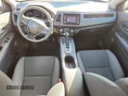 ✅ 2022 Honda HR-V LX • VIN: 3CZRU6H31NM720497 • Lot: 89681275. Wystawiony na Copart z przebiegiem 45 936 mil. Bezpłatny archiwum sprzedaży aukcyjnych z USA i szczegółowy raport historii pojazdu na DreamBid. Zdjęcie 8.