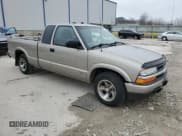 ✅ 2002 Chevrolet S-10 LS • VIN: 1GCCS19W928217667 • Лот: 43913925. Опубликован ранее на Copart с пробегом 144 384 миль. Бесплатный доступ к архиву аукционных продаж из США и подробный отчёт об истории автомобиля на DreamBid. Изображение 4.