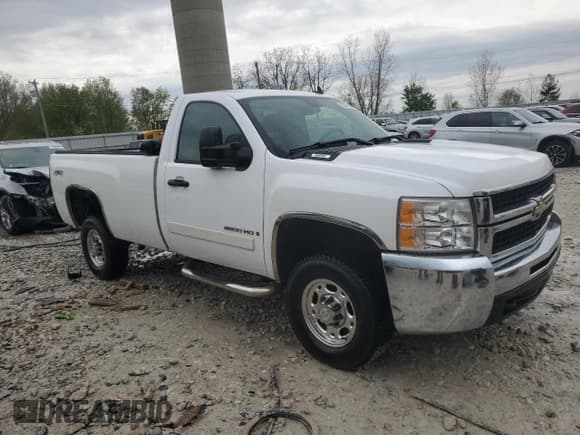 ✅ 2007 Chevrolet Silverado 2500HD Work Truck • VIN: 1GCHK24K97E553635 • Lot: 55479455. Wystawiony na Copart z przebiegiem Nie podano. Bezpłatny archiwum sprzedaży aukcyjnych z USA i szczegółowy raport historii pojazdu na DreamBid. Zdjęcie 4.
