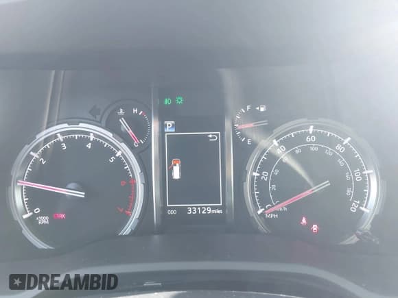 ✅ 2021 Toyota 4Runner TRD Pro • VIN: JTELU5JR4M5936140 • Lot: 42775666. Listed on IAAI with 33,129 mi. Free auction sales archive from the USA and detailed vehicle history report at DreamBid. Image 7.