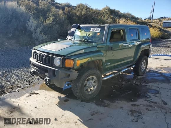 ✅ 2006 Hummer H3 • VIN: 5GTDN136868184180 • Лот: 89913605. Опубликован ранее на Copart с пробегом Не указан. Бесплатный доступ к архиву аукционных продаж из США и подробный отчёт об истории автомобиля на DreamBid. Изображение 1.