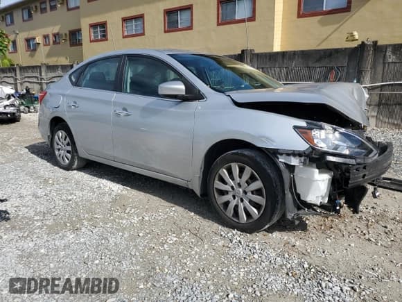 ✅ 2019 Nissan Sentra S • VIN: 3N1AB7AP6KY458074 • Lot: 65134095. Listed on Copart with 35,362 mi. Free auction sales archive from the USA and detailed vehicle history report at DreamBid. Image 4.