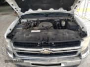 ✅ 2008 Chevrolet Silverado 2500HD Work Truck • VIN: 1GCHK29K18E116738 • Лот: 72018075. Опубликован ранее на Copart с пробегом 185 031 миль. Бесплатный доступ к архиву аукционных продаж из США и подробный отчёт об истории автомобиля на DreamBid. Изображение 11.