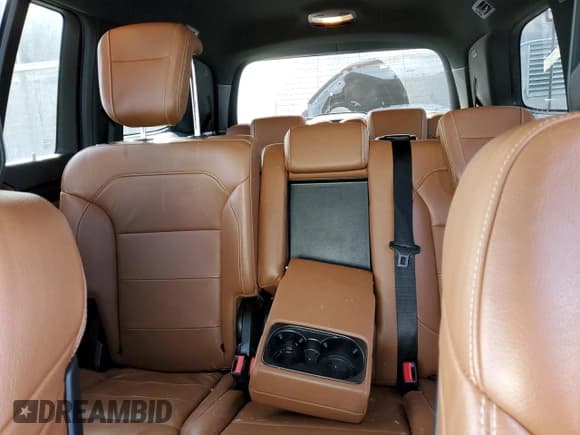 ✅ 2019 Mercedes-Benz GLS 550 • VIN: 4JGDF7DE0KB222488 • Lot: 44737695. Listed on Copart with 86,977 mi. Free auction sales archive from the USA and detailed vehicle history report at DreamBid. Image 10.