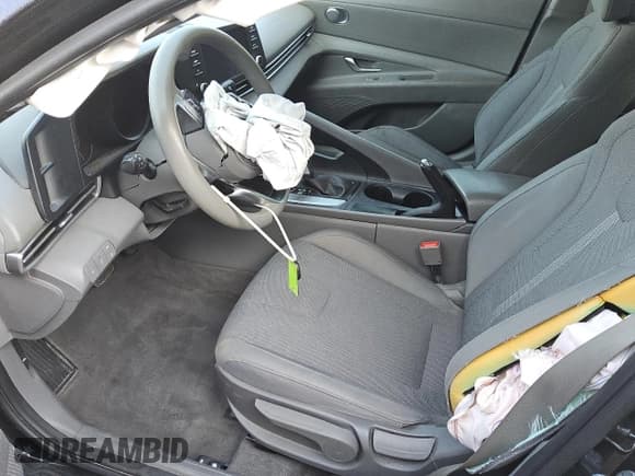 ✅ 2021 Hyundai Elantra SE • VIN: 5NPLL4AG9MH014608 • Lot: 86898975. Listed on Copart with 108,230 mi. Free auction sales archive from the USA and detailed vehicle history report at DreamBid. Image 7.