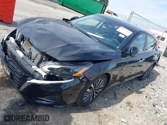 ✅ 2023 Nissan Altima SV • VIN: 1N4BL4DV2PN359785 • Lot: 43072326. Wystawiony na IAAI z przebiegiem 59 811 mil. Bezpłatny archiwum sprzedaży aukcyjnych z USA i szczegółowy raport historii pojazdu na DreamBid. Zdjęcie 17.