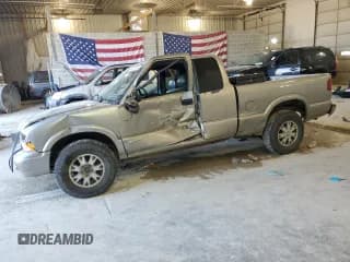 ✅ 2003 GMC Sonoma SLS • VIN: 1GTDT19X038102919 • Lot: 63662154. Wystawiony na Copart z przebiegiem Nie podano. Bezpłatny archiwum sprzedaży aukcyjnych z USA i szczegółowy raport historii pojazdu na DreamBid. Zdjęcie 1.