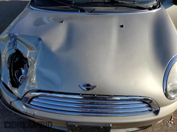 ✅ 2008 MINI Clubman • VIN: WMWML33578TJ46369 • Lot: 92269325. Wystawiony na Copart z przebiegiem 126 324 mil. Bezpłatny archiwum sprzedaży aukcyjnych z USA i szczegółowy raport historii pojazdu na DreamBid. Zdjęcie 11.