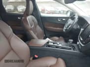 ✅ 2019 Volvo XC60 Momentum • VIN: LYV102RK3KB238662 • Lot: 41052024. Listed on IAAI with 58,673 mi. Free auction sales archive from the USA and detailed vehicle history report at DreamBid. Image 5.