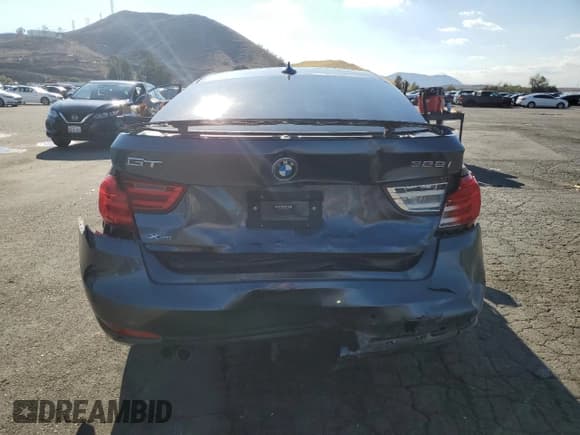 ✅ 2015 BMW 3 Series 328i Gran Turismo xDrive • VIN: WBA3X5C50FD560824 • Lot: 82558825. Listed on Copart with 186,386 mi. Free auction sales archive from the USA and detailed vehicle history report at DreamBid. Image 6.