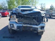 ✅ 2017 GMC Sierra 2500HD Denali • VIN: 1GT12UEYXHF221974 • Лот: 42184163. Опубликован ранее на IAAI с пробегом Не указан. Бесплатный доступ к архиву аукционных продаж из США и подробный отчёт об истории автомобиля на DreamBid. Изображение 13.