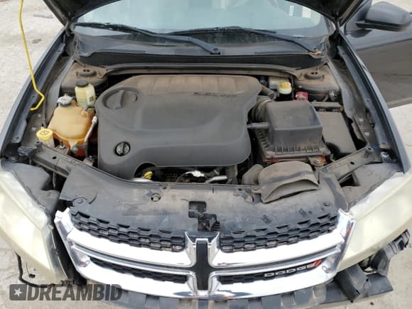 ✅ 2011 Dodge Avenger Lux • VIN: 1B3BD2FG0BN506884 • Lot: 84681074. Wystawiony na Copart z przebiegiem 163 963 mil. Bezpłatny archiwum sprzedaży aukcyjnych z USA i szczegółowy raport historii pojazdu na DreamBid. Zdjęcie 11.