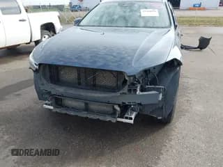 ✅ 2021 Volvo XC60 Momentum • VIN: YV4102RKXM1765542 • Lot: 43464876. Wystawiony na IAAI z przebiegiem 83 069 mil. Bezpłatny archiwum sprzedaży aukcyjnych z USA i szczegółowy raport historii pojazdu na DreamBid. Zdjęcie 6.