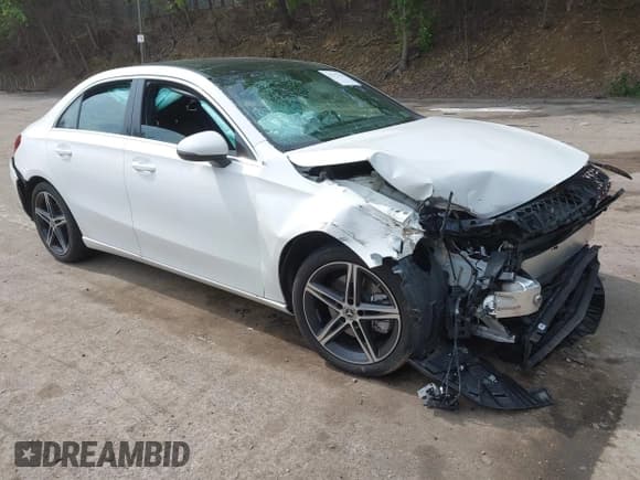 ✅ 2021 Mercedes-Benz A 220 • VIN: W1K3G4FB9MJ316415 • Lot: 42377922. Listed on IAAI with 10,171 mi. Free auction sales archive from the USA and detailed vehicle history report at DreamBid. Image 1.