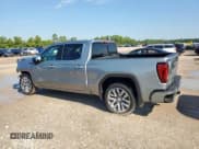 ✅ 2025 GMC Sierra 1500 Denali • VIN: 1GTUUGEL7SZ155175 • Лот: 71196275. Опубликован ранее на Copart с пробегом 22 822 миль. Бесплатный доступ к архиву аукционных продаж из США и подробный отчёт об истории автомобиля на DreamBid. Изображение 2.