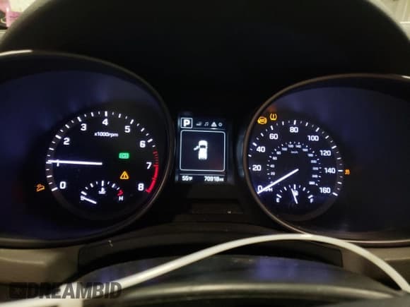 ✅ 2018 Hyundai Santa Fe 2.4L • VIN: 5NMZTDLB7JH101170 • Лот: 74567873. Опубликован ранее на Copart с пробегом 70 918 миль. Бесплатный доступ к архиву аукционных продаж из США и подробный отчёт об истории автомобиля на DreamBid. Изображение 9.