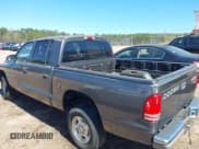 ✅ 2002 Dodge Dakota SLT • VIN: 1B7HG48NX2S623588 • Lot: 41793068. Wystawiony na IAAI z przebiegiem 213 159 mil. Bezpłatny archiwum sprzedaży aukcyjnych z USA i szczegółowy raport historii pojazdu na DreamBid. Zdjęcie 3.