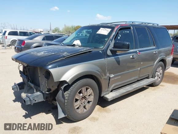 ✅ 2003 Lincoln Navigator Luxury • VIN: 5LMFU28R63LJ36559 • Lot: 42703546. Listed on IAAI with 163,363 mi. Free auction sales archive from the USA and detailed vehicle history report at DreamBid. Image 2.