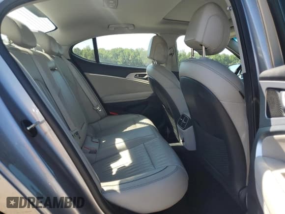 ✅ 2020 Genesis G70 2.0T • VIN: KMTG34LA7LU051107 • Lot: 84584225. Listed on Copart with 67,832 mi. Free auction sales archive from the USA and detailed vehicle history report at DreamBid. Image 10.