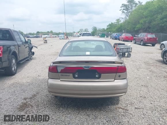 ✅ 1999 Ford Contour LX • VIN: 1FAFP6538XK135792 • Lot: 42443631. Listed on IAAI with 74,481 mi. Free auction sales archive from the USA and detailed vehicle history report at DreamBid. Image 17.