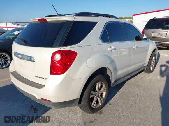 ✅ 2015 Chevrolet Equinox LT • VIN: 1GNALBEK6FZ113268 • Lot: 43536524. Wystawiony na IAAI z przebiegiem 227 415 mil. Bezpłatny archiwum sprzedaży aukcyjnych z USA i szczegółowy raport historii pojazdu na DreamBid. Zdjęcie 4.
