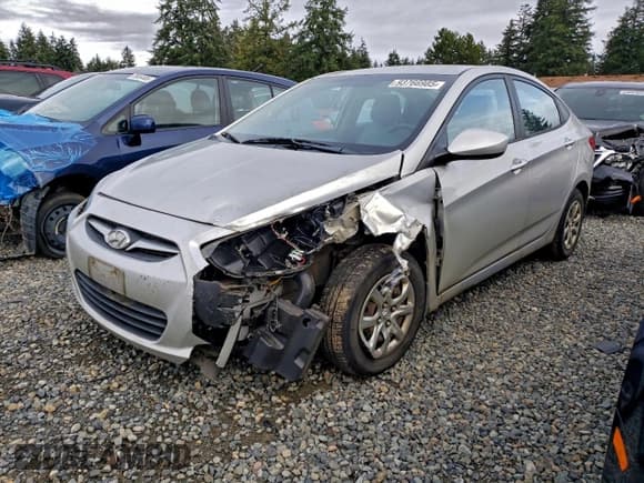 ✅ 2013 Hyundai Accent GLS • VIN: KMHCT4AE4DU570146 • Lot: 93766985. Listed on Copart with 98,825 mi. Free auction sales archive from the USA and detailed vehicle history report at DreamBid. Image 1.