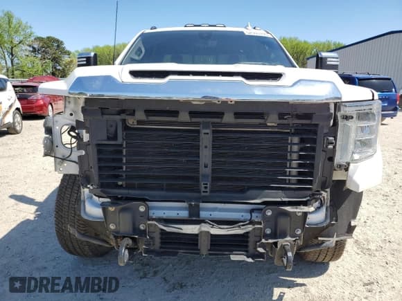 ✅ 2020 GMC Sierra 2500 • VIN: 1GT19NE71LF131890 • Lot: 52393195. Listed on Copart with 105,628 mi. Free auction sales archive from the USA and detailed vehicle history report at DreamBid. Image 5.