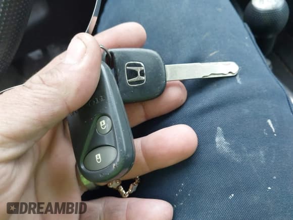 ✅ 2007 Honda Fit • VIN: JHMGD37457S001803 • Lot: 43876947. Listed on IAAI with 211,567 mi. Free auction sales archive from the USA and detailed vehicle history report at DreamBid. Image 11.