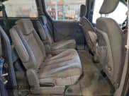 ✅ 2005 Chrysler Town & Country LX • VIN: 2C4GP44R85R398176 • Lot: 93988635. Listed on Copart with 231,165 mi. Free auction sales archive from the USA and detailed vehicle history report at DreamBid. Image 11.