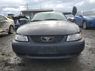 ✅ 2004 Ford Mustang Standard • VIN: 1FAFP40644F232840 • Lot: 91038825. Listed on Copart with Not provided. Free auction sales archive from the USA and detailed vehicle history report at DreamBid. Image 5.